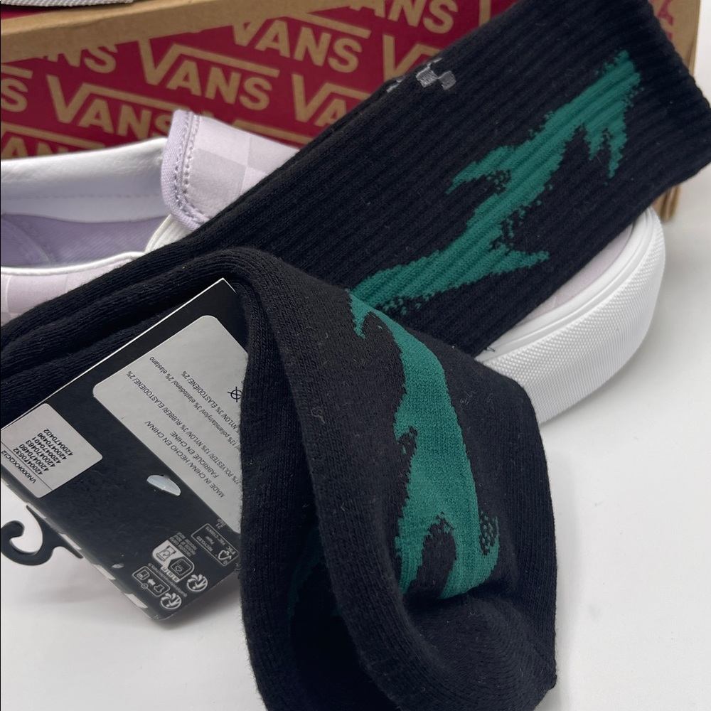 Vans Skate Thorn Crew Socks (1 pair)
with a ribbed cuff cushioning for comfort - Picture 6 of 16